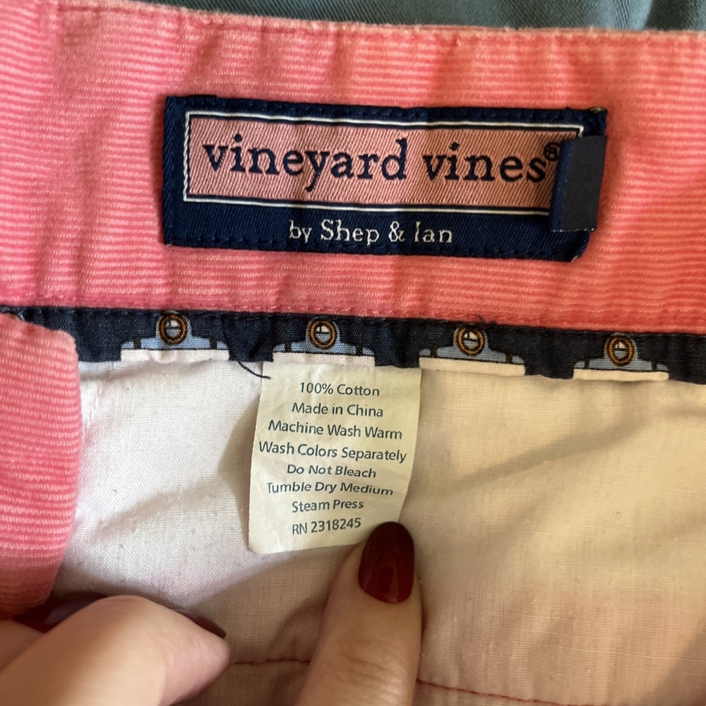 Vineyard Vines Men's 36 Ribbed Micro Corduroy Shorts Coral Pink - Picture 7 of 8